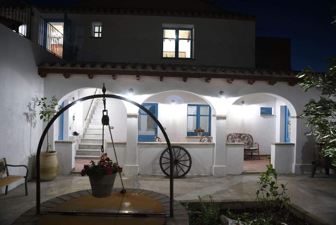 Centu Concas Panzió Muravera Kültér fotó